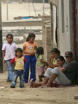 Número 4 - Diciembre 2013 INSTITUTO NACIONAL DE ESTADÍSTICA E INFORMÁTICA - INEI Condiciones de Vida en el Perú Julio-Agosto-Setiembre 2013 (Evolución respecto a similar trimestre del año anterior)