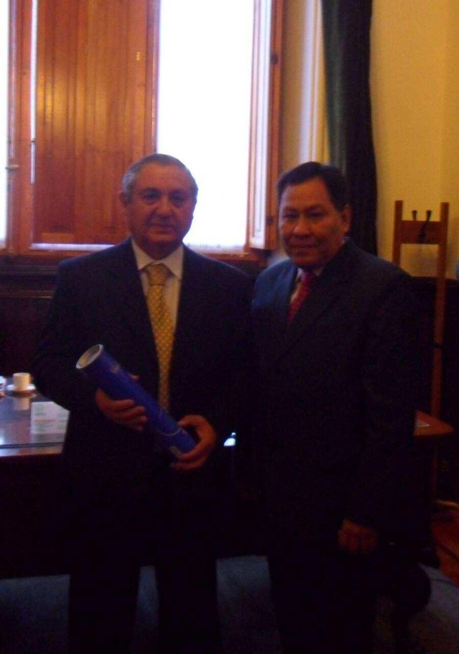 Doctor Luis Vásquez Silva, Presidente de la Corte Superior de Huaura con el Presidente de la Corte de apelaciones de