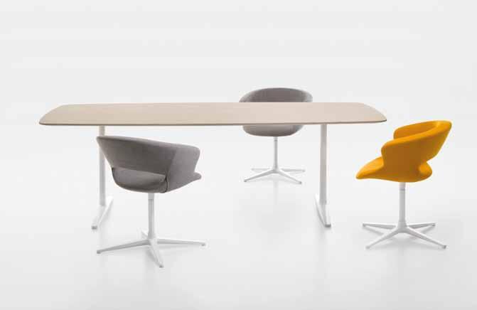 Plato 171 Design Hannes Wettstein 2008 Programma di tavoli con ottime caratteristiche di adattabilità grazie alla varietà di forme e finiture disponibili.