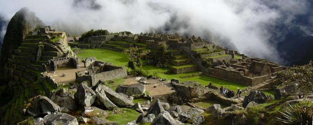 Santuario Histórico de Machu Picchu Centro Arqueológicos CUSCO