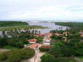 Parada en Vassouras, donde podremos caminar por las dunas de los pequeños Lençois, en Mandacarú con su Faro Preguiças y en Caburé, con una ubicación muy peculiar entre el río y el océano.