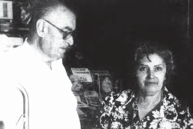 en 1984 a sus dos últimos empleados, Felipe Ruiz García y Manuel García García, que