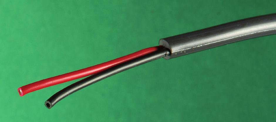 Cable Solarflex DESCRIPCIÓN Cables flexibles, altamente resistentes al sol, al agua, a los rayos UV y a las altas temperaturas, para interconexión de paneles solares y para salida de los paneles a la