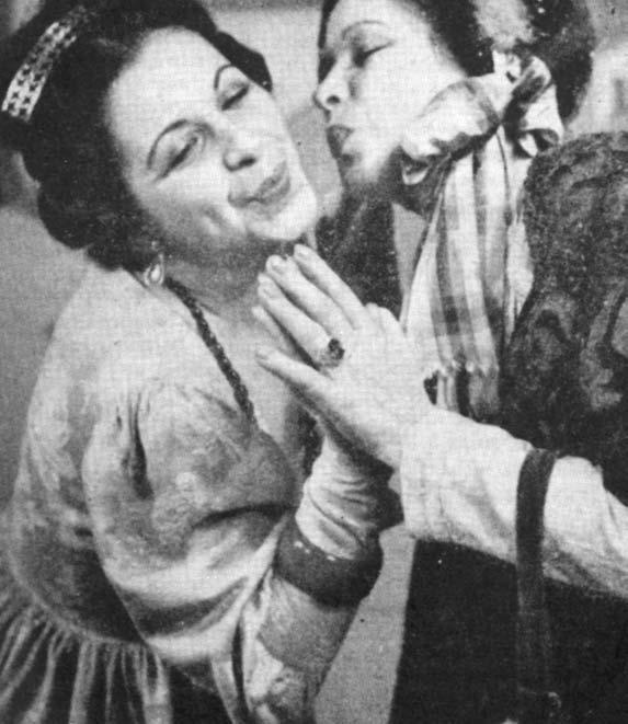 Casualidades da vida era o Teatro do Pobo e actuaba Josefa Goldar. Lonxe estaba de saber a súa orixe galega.
