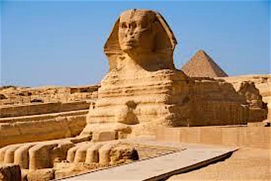 Las magníficas pirámides de Giza La gran Esfinge DÍA 10-18 DE DICIEMBRE DE 2017 Después de desayunar al