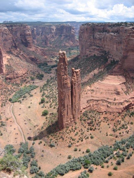 Spider Rock, Canyon