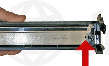 HP 1200. Limpie el tóner de desperdicio.