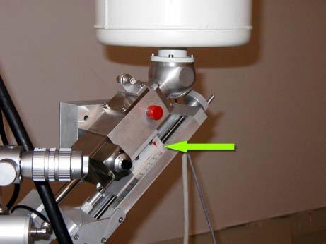 EDS (Energy dispersive X-Ray Spectrometer) El detector EDS convierte la energía individual de cada uno de los rayos x en una señal de voltaje proporcional a la energía de los rayos x.