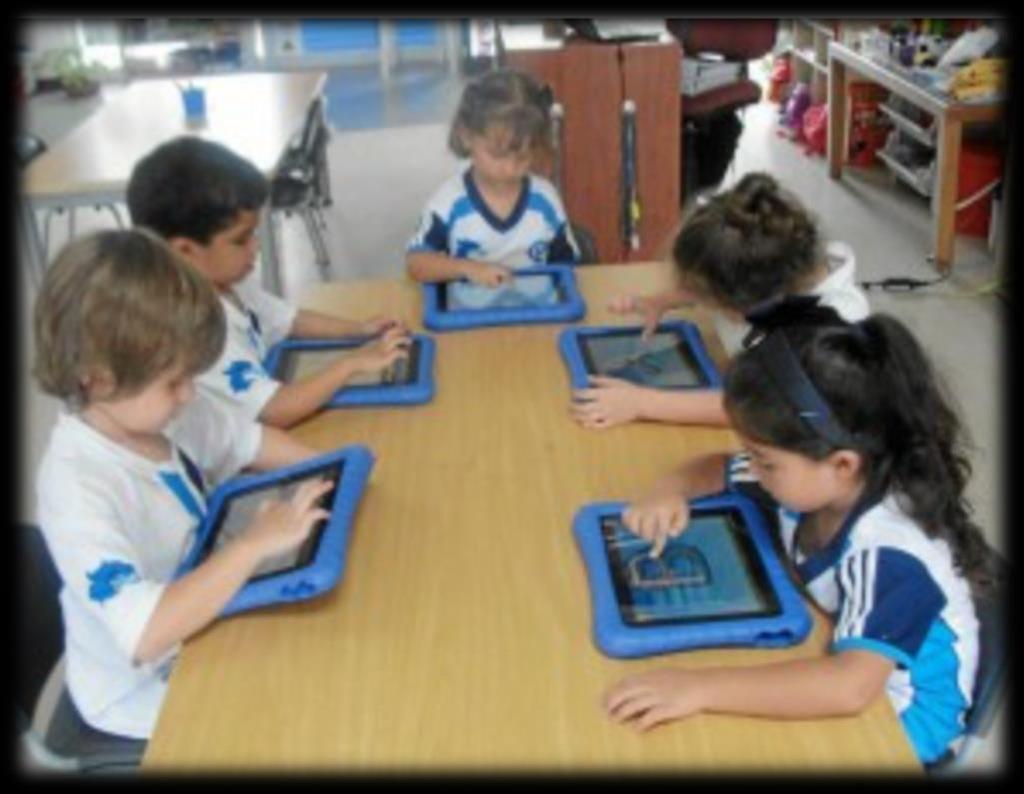 Las aulas hoy Niños predispuestos a trabajar con tecnología Empresas que generan