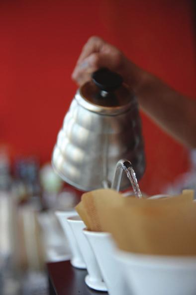 Con la indstria de cafés especiales de casi 50 años de edad, mchas empresas han estado cerca n par de veces;
