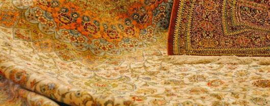 El lujo al que se asocian las alfombras persas forma un sorprendente contraste con sus modestos inicios entre las tribus nómadas de Persia.