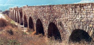 Acueducto de Alcanadre, s.ii d.c. Esta construcción permitía abastecer de agua a la ciudad de Calahorra.