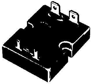 c. 5 a 24 Vc.c. 5 a 24 Vc.c. 12 Vc.c. 5 a 24 Vc.c. Estructura monobloque fina con disipador de calor Para el control de calentadores de alta potencia Modelo estándar con terminales de tornillo Modelo