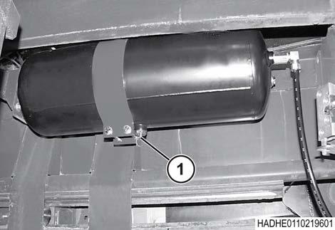 4. Mantenimiento 4.23.8 Drenaje de la condensación del tanque de aire, si se incluye Drene todos los días la condensación del tanque de aire.
