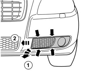 8 Desmonte el panel de protección de la luz antiniebla izquierda haciendo palanca con cuidado en el costado derecho hasta que se desprendan las cuatro presillas del interior.