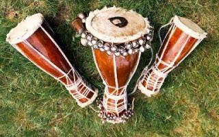 Título provisional: Toca, Olobatá! Tema: Los toques de tambor de la religión Yoruba en la actualidad en Santa Clara. Duración: 45 min Sinopsis: Toca, Olobatá!