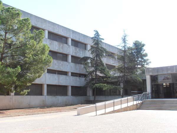 Su entorno se sitúa en la llamada administrativamente partida del Bovalar de Castellón muy próxima a la zona de la Universidad Jaume I.