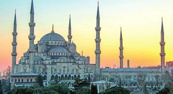 6101 6102 ESTAMBUL MÁGICO ESTAMBUL STOP OVER Estambul 3 TURQUÍA Mezquita Azul Estambul 6101 4 2 240 $ DÍA 1 ESTAMBUL Llegada al aeropuerto de Ataturk. Recepción y traslado a su hotel.
