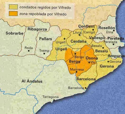 Condados Catalanes - Ocupan la parte oriental del Pirineo. - Fueron dominados desde el siglo VIII por los Carolingios que conformaron la Marca Hispánica, para protegerse de los musulmanes.