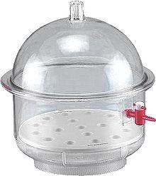 DESECADOR Un desecador es un instrumento de laboratorio que se utiliza para mantener limpia y deshidratada una sustancia por medio del vacío.