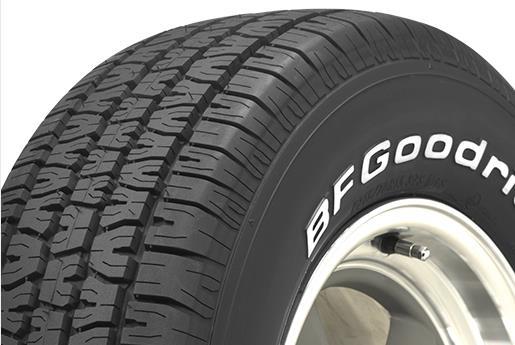 Neumáticos BF Goodrich Radial T / A son perfectos para los coches clásicos musculosos y que requieren de una cara en la pared lateral blanca levantada.