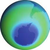 BALANCE TÉRMICO Como el ozono absorbe la radiación del sol y es un gas de efecto invernadero, los cambios en el ozono y en el clima están muy relacionados.