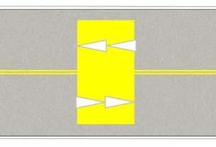 obstáculo peligroso 175 Las líneas segmentadas amarillas me permiten rebasar, pero además