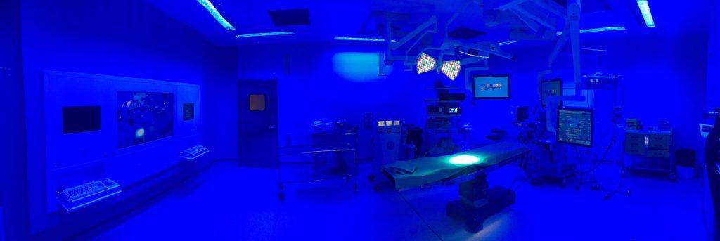 Colaboración del Servicio de Anestesia del Hospital Universitario Quironsalud Madrid. Materiales quirúrgicos y de videolaparoscopia HD-3D en nuestro quirófano integrado.