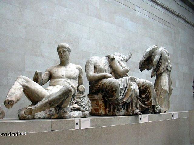 Sus aportaciones a la estatuaria griega se resumen en