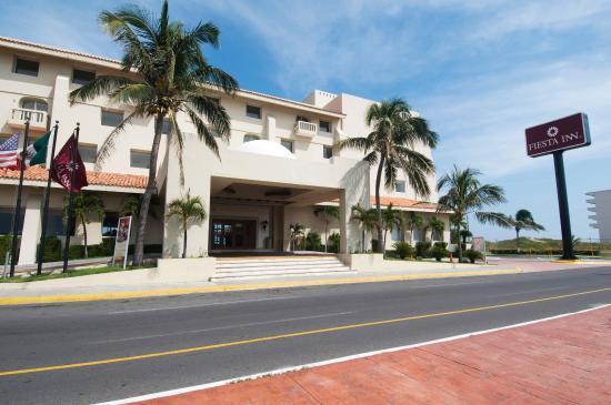 00 European Plan Convenio: CUS063386 Within 7 km Hotel Galería Plaza Veracruz - Brisas Adress: Blvd.