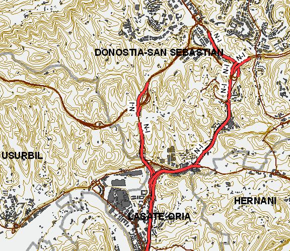 Tras el enlace con la GI-131, en el PK 448, la UME, durante algo más de 3 kms, discurre en calzadas separadas, de modo que tras el PK 450 una de sus calzadas se sitúa en el municipio de Donostia-San