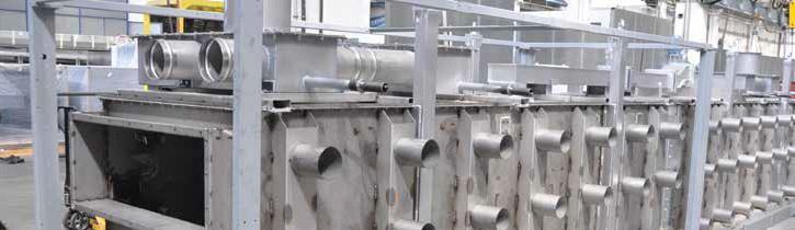 LA ESTRUCTURA Las cámaras de cocción están fabricadas en acero inoxidable adecuado a altas temperaturas.