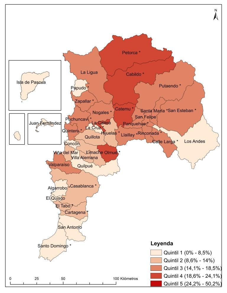 Porcentaje de población en situación de Pobreza por Ingresos en comunas de la Región de Valparaíso (2015) Porcentaje de población en situación de Pobreza Multidimensional en comunas de la Región de