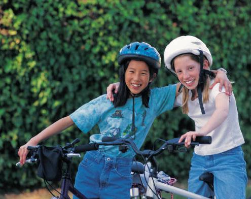 Community Solutions 2965 NE Conners Avenue Bend, Oregon 97701 Los paseos en bicicleta son un buen ejercicio que también es benéfico para el medio ambiente. Diviértase y manténgase seguro.