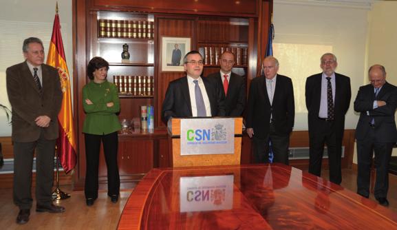 Toma de posesión del consejero Antoni Gurguí, en marzo de 2009, realizada en la sede del CSN. permanente hacia la opinión pública y hacia las Cortes.