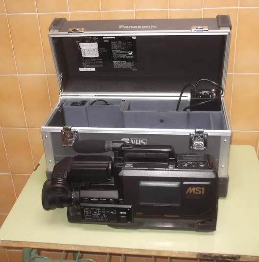 También se compraron cámaras de video que permitían hacer grabaciones de las actividades académicas PROYECTOR DE