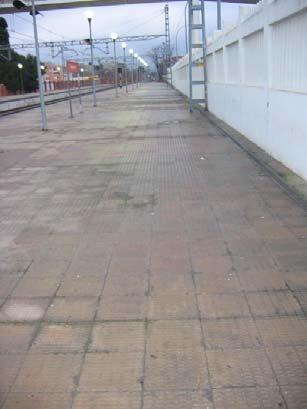 LIINEA C 1 ((P biicciiss = 2..720 pllazzass)) Estaciones propuestas Plazas aparcabicis Situación Comentarios Alcalá de H. 225 en el lado este del andén sur no 15 en lateral del andén ppal.