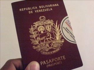 Necesito visa? Francia y Costa Rica: No. Sin embargo, debe asegurarse de llevar en el avión los documentos del programa y póliza de seguro médico (si el programa no incluye seguro).