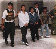 ALMANAQUE DE ANCASH 2002-2003 195 3.7 INTERIOR Y JUS- TICIA 3.7.1 Acciones de la Policía Nacional del Perú La Policía Nacional del Perú (PNP), es el ente encargado de prevenir y combatir la delincuencia común y organizada.