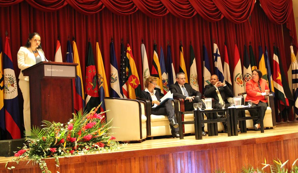 4 La inauguración del Foro contó con la participación del Sr. Luis Almagro, Secretario General de la Organización de los Estados Americanos; la Sra.