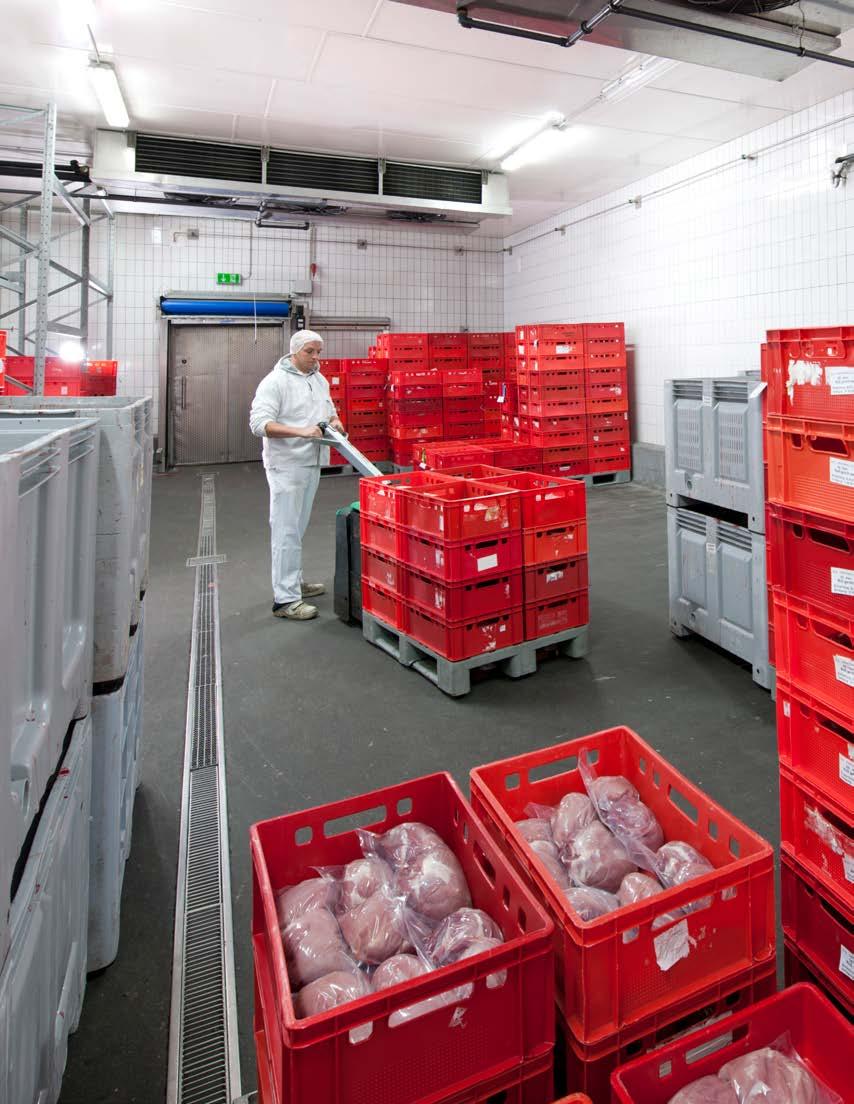 Soluciones para la refrigeración comercial En sus inicios hace más de 80 años, Güntner comenzó operaciones con la reparación de equipos de refrigeración comercial.