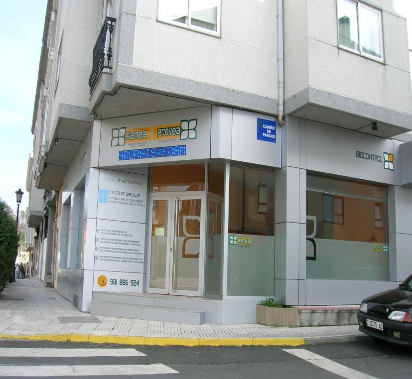 PROFESORADO Y TUTORÍAS Nuestro centro tiene su sede en Bertamiráns, en A Coruña.