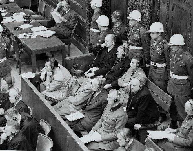 Los acusados en el juicio de los principales criminales de guerra, el 24 de noviembre 1945.