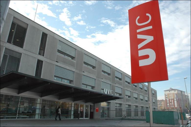 Vic-Universitat Central de Catalunya, Campus de Torre dels Frares, carrer
