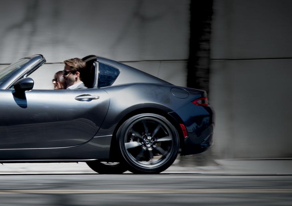 DISEÑO ARTESANAL Presentamos la combinación más cautivadora entre materiales premium y diseño. El balance perfecto entre deportividad y sofisticación: Nueva Mazda CX-9 Signature.