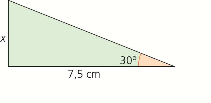 0 ACTIVIDADES DE REFUERZO 6. A continuación aparecen las longitudes de los tres lados de dos triángulos. Comprueba si alguno de ellos es rectángulo.