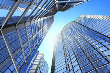 LA COMPAÑÍA Real Estate Investment Lauson Group es una Boutique Commercial Real Estate Firm especializada en inversiones Core y Core-Plus, centrándose en
