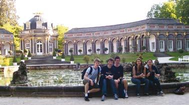 Auch in diesem Jahr haben wieder drei Schüler des IB an der Sommeruni Bayreuth teilgenommen.