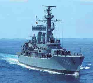 MANPADS MBDA Mistral. Corbeta misilera BAE Esmeraldas (CM-11). Comando de Operaciones Navales El Comando de Operaciones Navales (COMA) es responsable de su planificación, preparación y conducción.