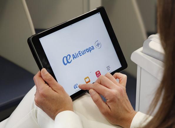 Wi-Fi Air Europa activa el servicio de wi-fi en sus vuelos de medio y largo radio. Un beneficio para que nuestros pasajeros puedan mantenerse conectados sin tener que esperar a llegar al destino.